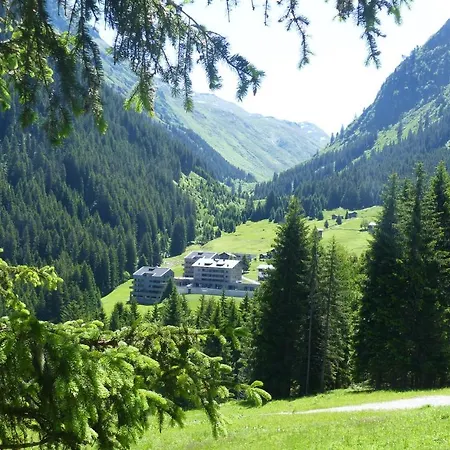 Alpinresortmontafon Garni Отель Гаргеллен